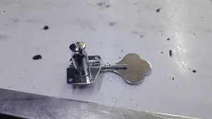 Bass Guitar Peg Left