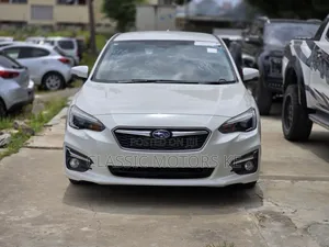 Subaru Impreza 2.0i Premium AWD Hatchback 2019 White