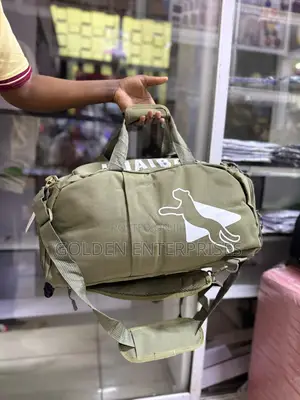 Jungle Green Puma Gym/Travel Bag With Shoe Comps