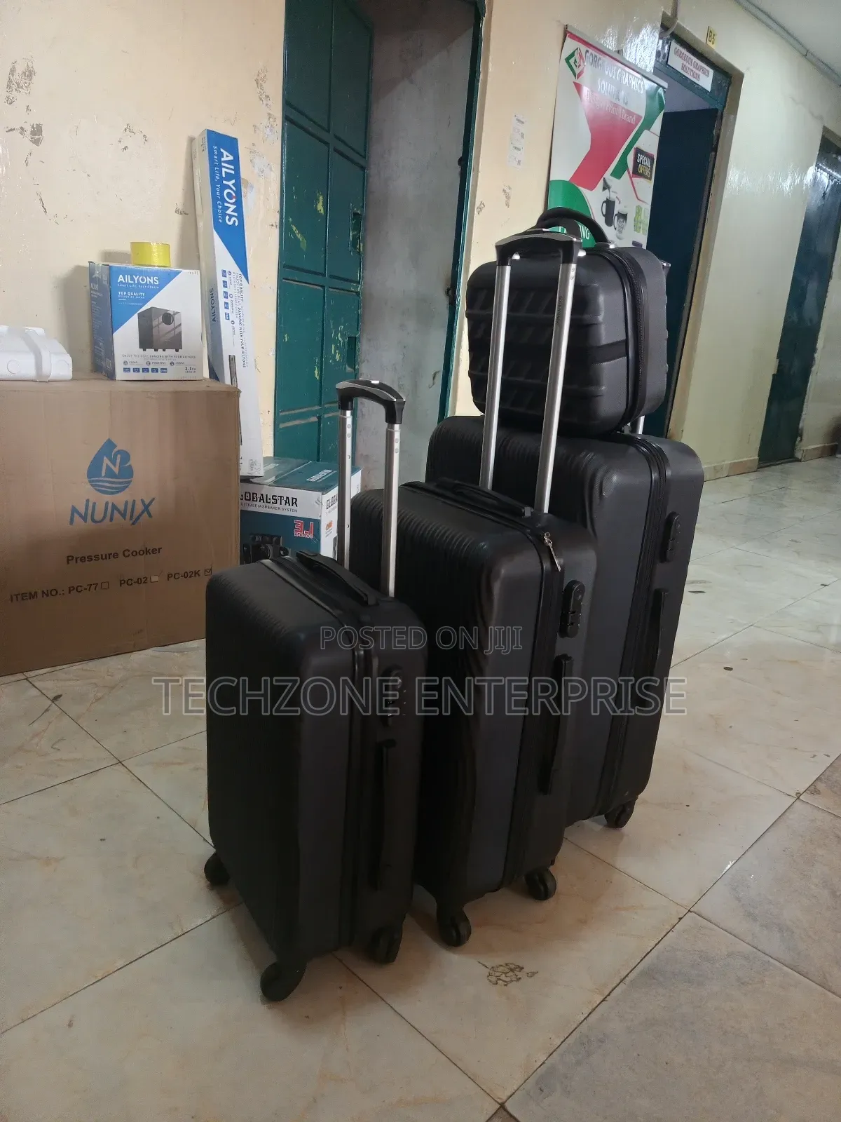 4 In1 Hardshell High Quality Fibre Suitcase 