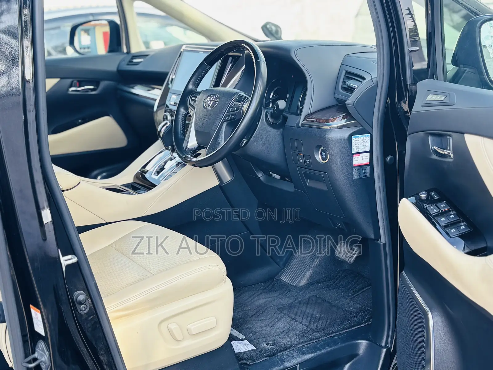 Toyota Alphard 2018 Black