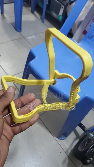 Water Bottle Lifter Handle