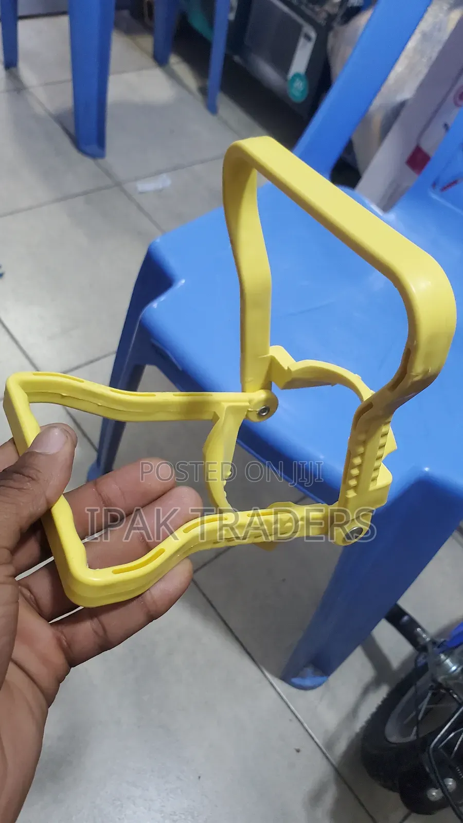 Water Bottle Lifter Handle