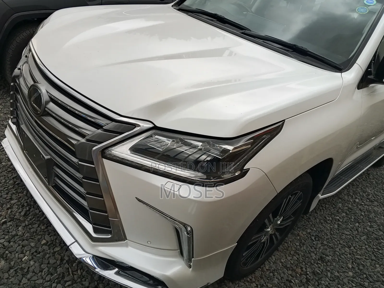 Lexus LX 2019 White