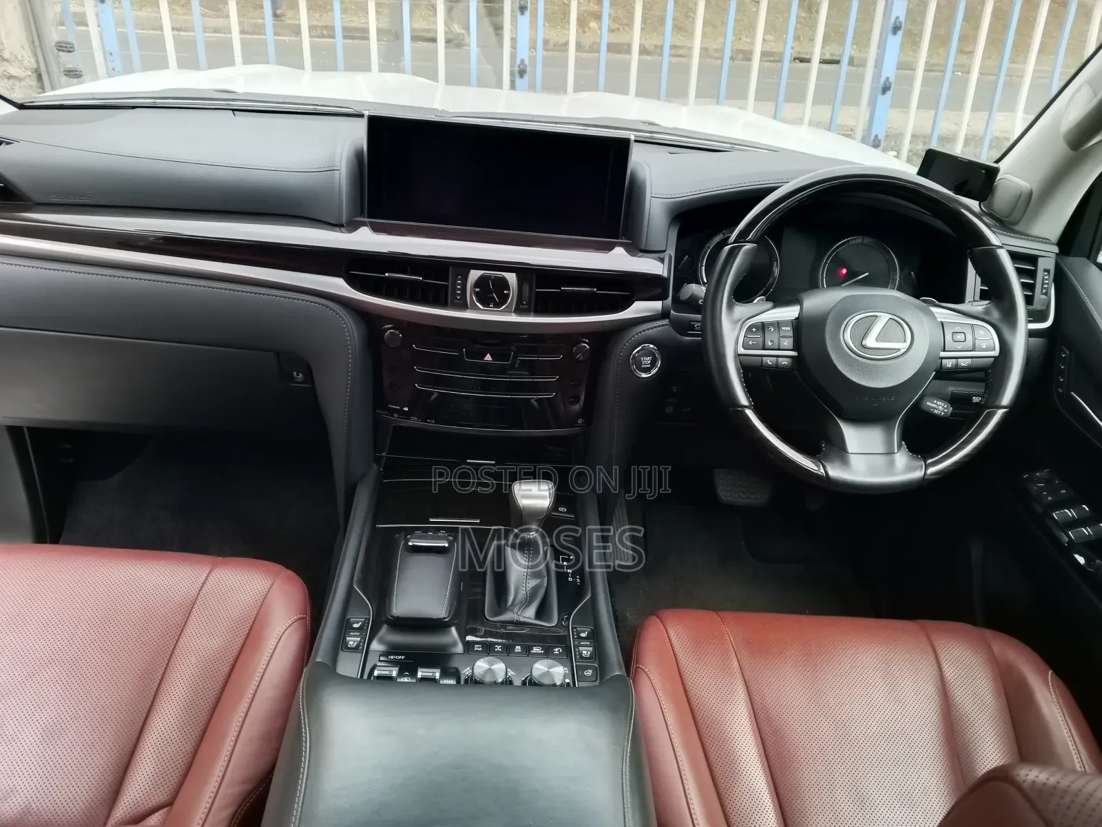 Lexus LX 2019 White