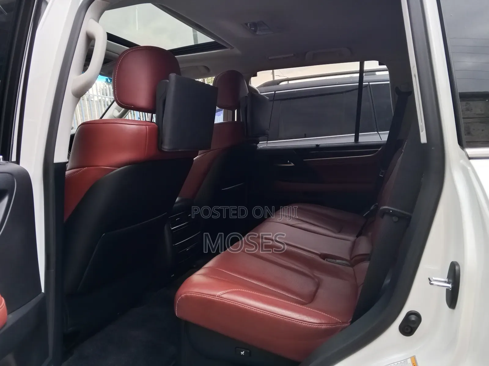 Lexus LX 2019 White