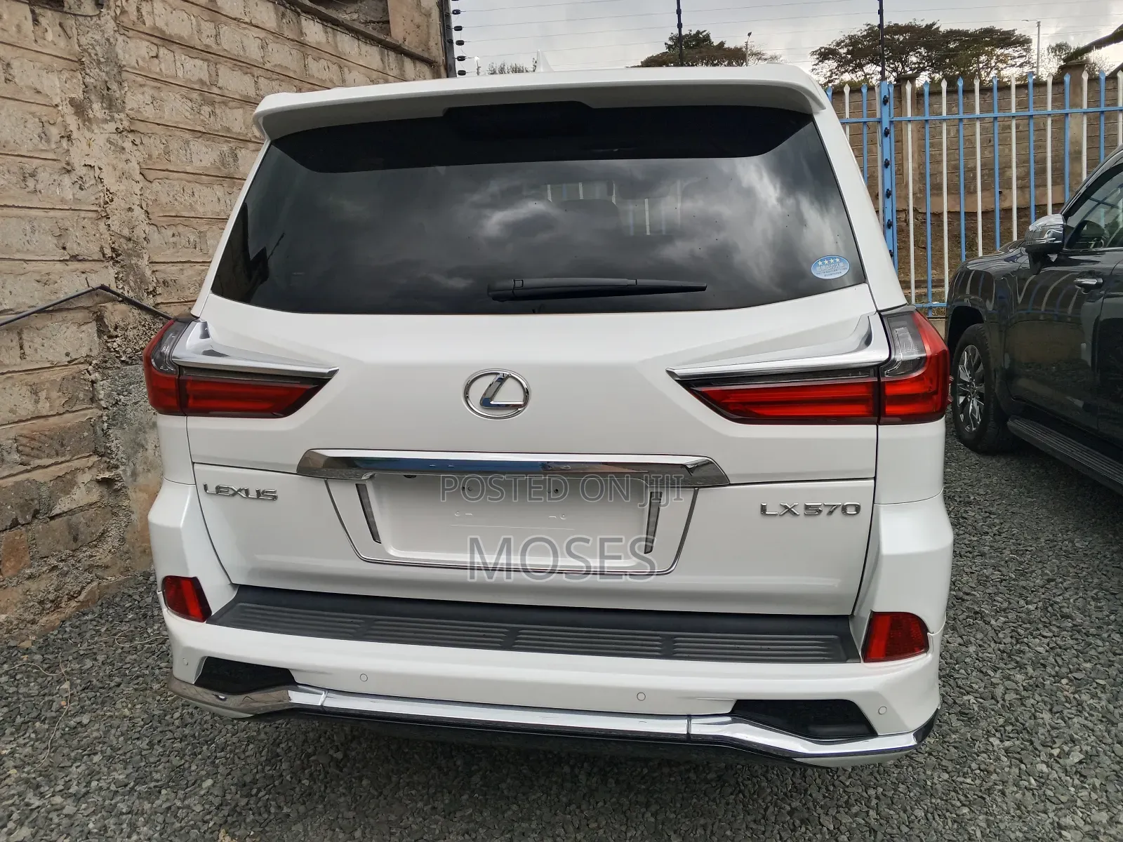 Lexus LX 2019 White