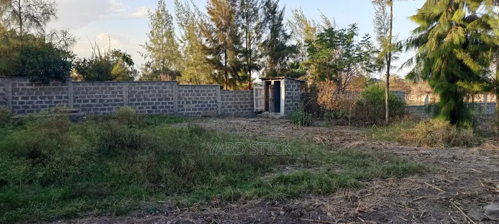 One Acre Plot With Three Bedroom Bungalow