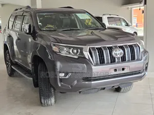 Toyota Land Cruiser Prado 2.8 2019 Gray