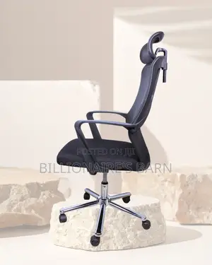 Ergonomic High Back Mesh Office Chair — Easy to Clean
