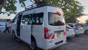 10 Seater Luxury Van for Hire