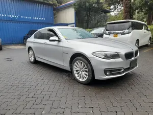 BMW 528i 2014 Silver