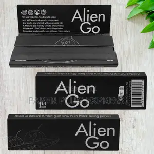 Alien Go Colored Rolling Paper -1 1/4 - Black (50 Booklets)