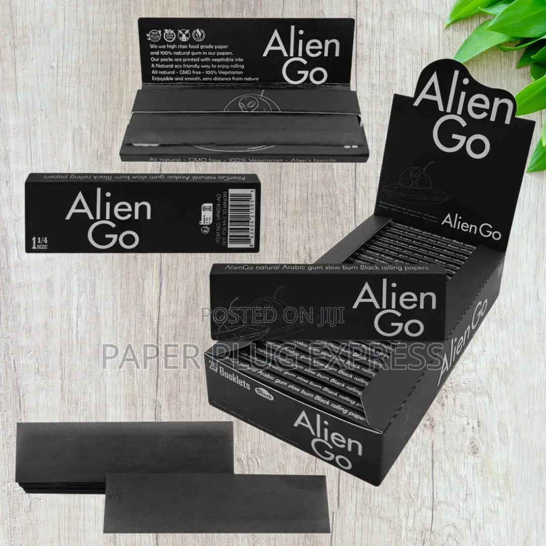 Alien Go Colored Rolling Paper -1 1/4 - Black (50 Booklets)