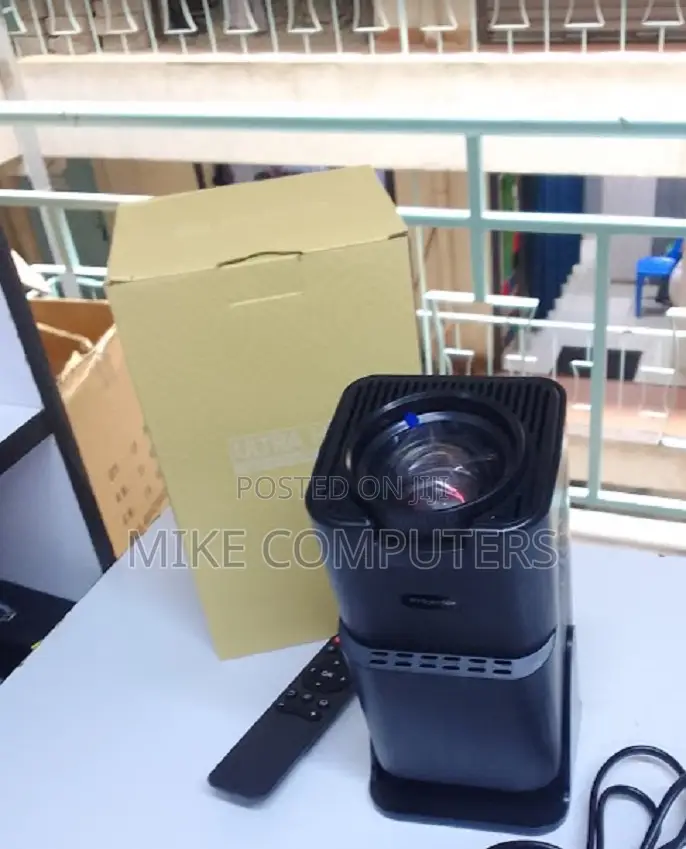 Hy320 Mini Android 13 Mini Projector Wifi6