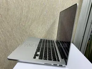 Laptop Apple MacBook Pro 2015 8GB Intel Core I5 SSD 256GB