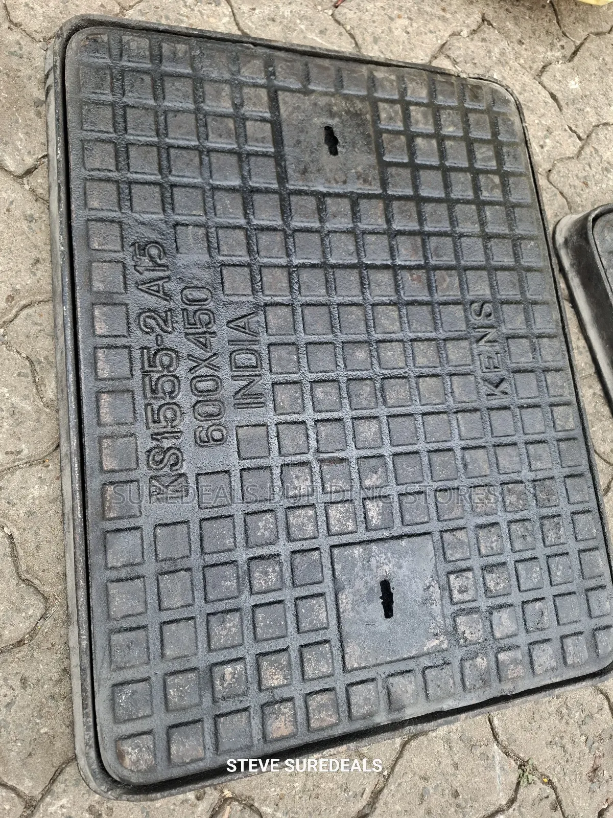 Heavy-Duty Inspection Chamber 18 Inches by 24 Inches