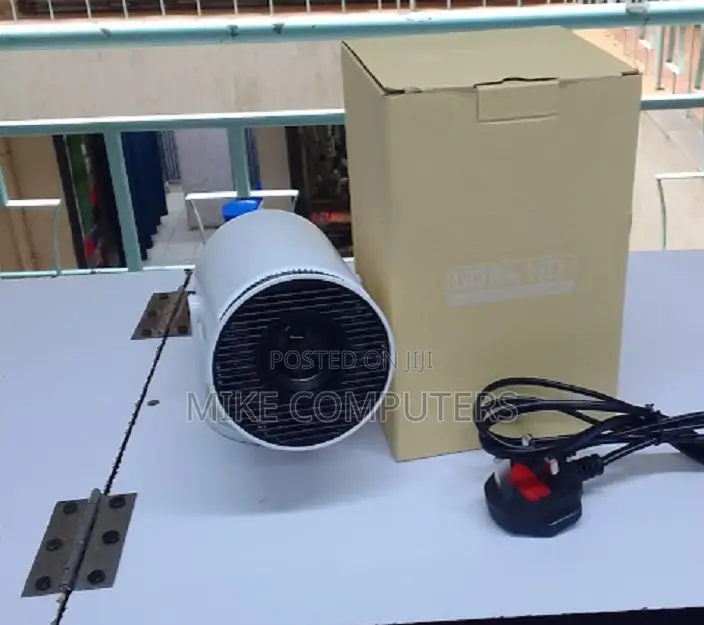 Super Clear Mini Portable Android 1080p Projector