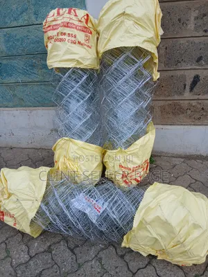 Metal Mesh Fence / Chain Link