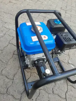 Powerful Concrete Vibrator Machine