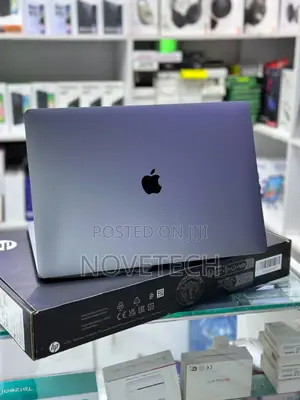 Laptop Apple MacBook Pro 2019 64GB Intel Core I9 SSD 512GB