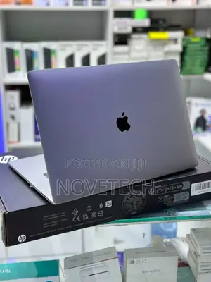 Laptop Apple MacBook Pro 2019 32GB Intel Core I9 SSD 1T
