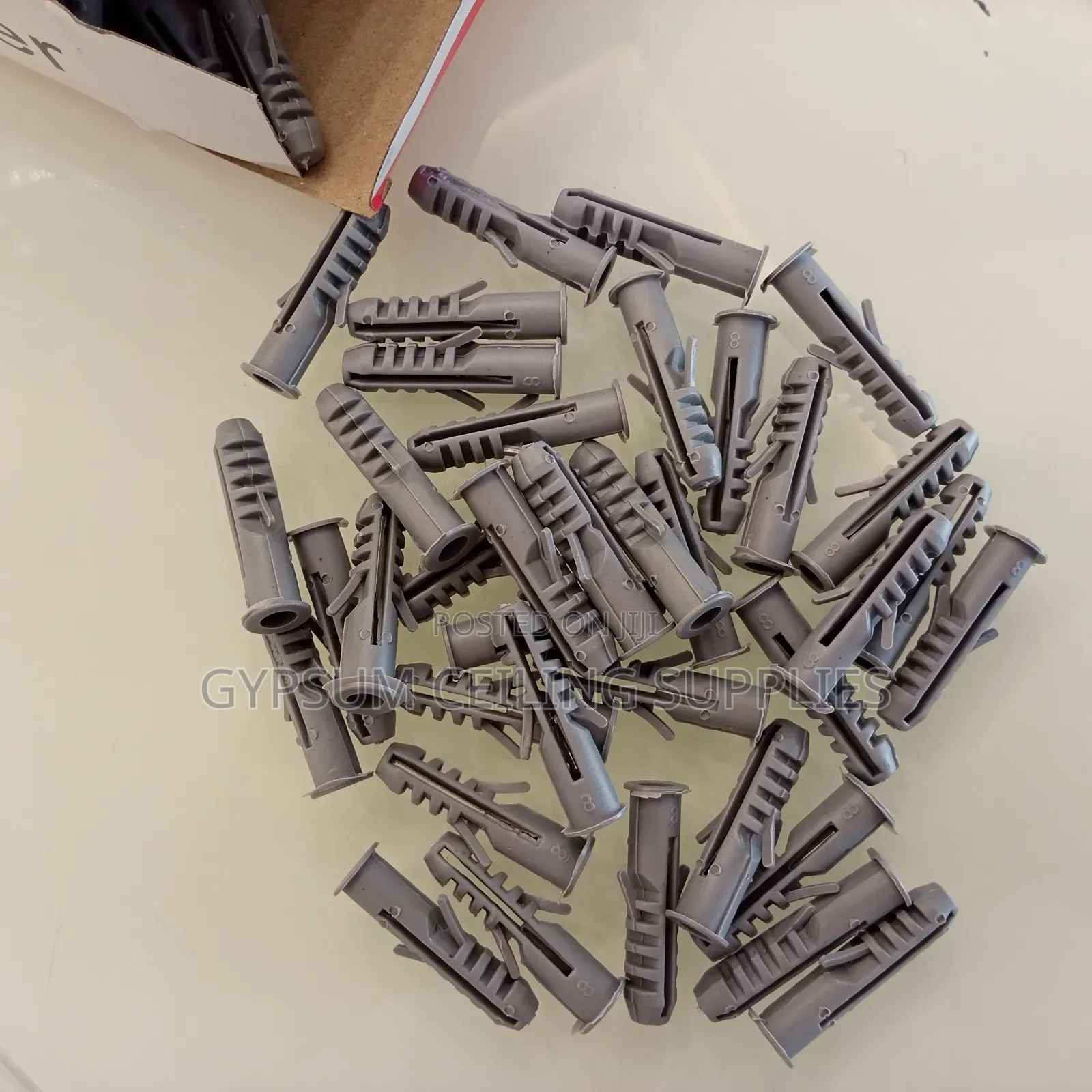 Wall Plugs 8mm