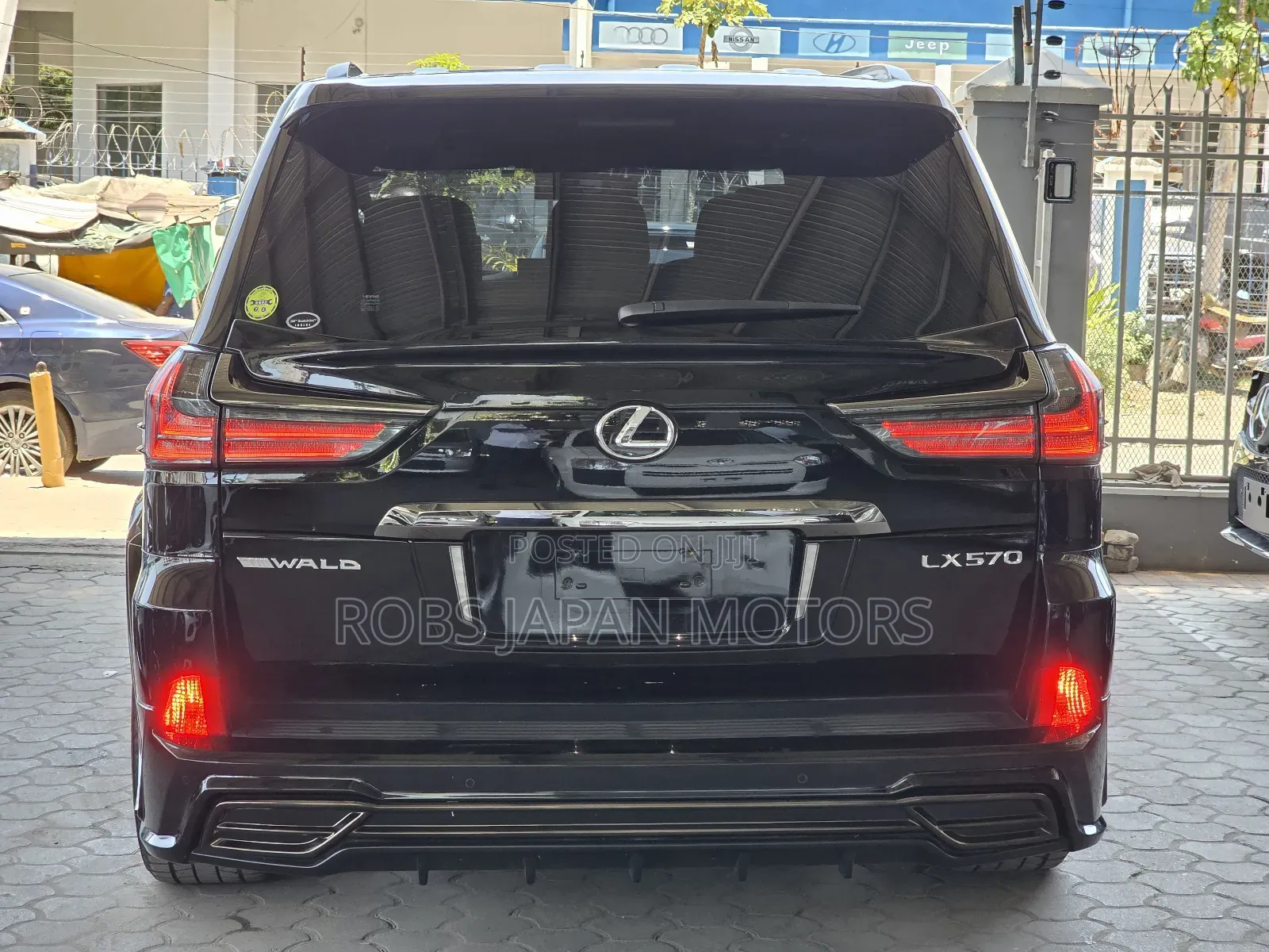 Lexus LX 570 AWD 2019 Gray
