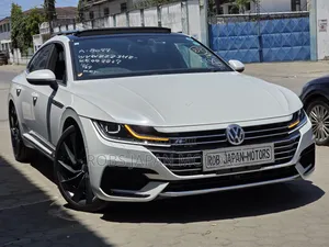 Volkswagen Arteon 2.0T SEL Premium R-Line w/19 AWD 4MOTION 2019