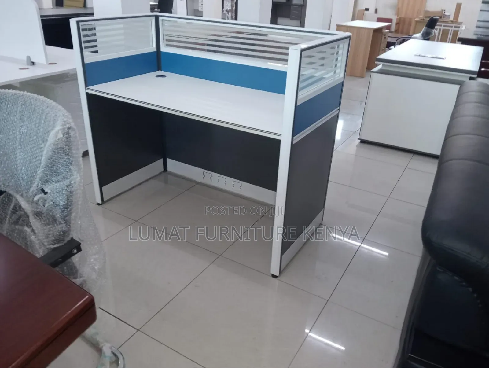 Single Office Workstation