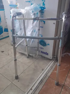 Walking Frame Without Wheels 100kg Capacity