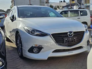 Mazda Axela 2017 Pearl