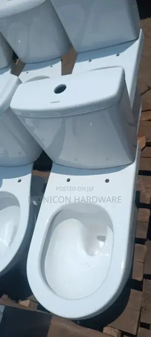 Water Closet -Homart Close Couple