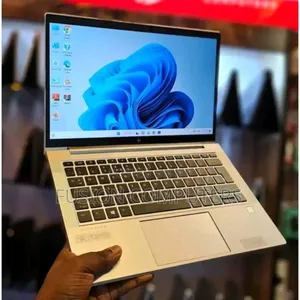 Laptop HP EliteBook 830 G7 8GB Intel Core I5 SSD 256GB