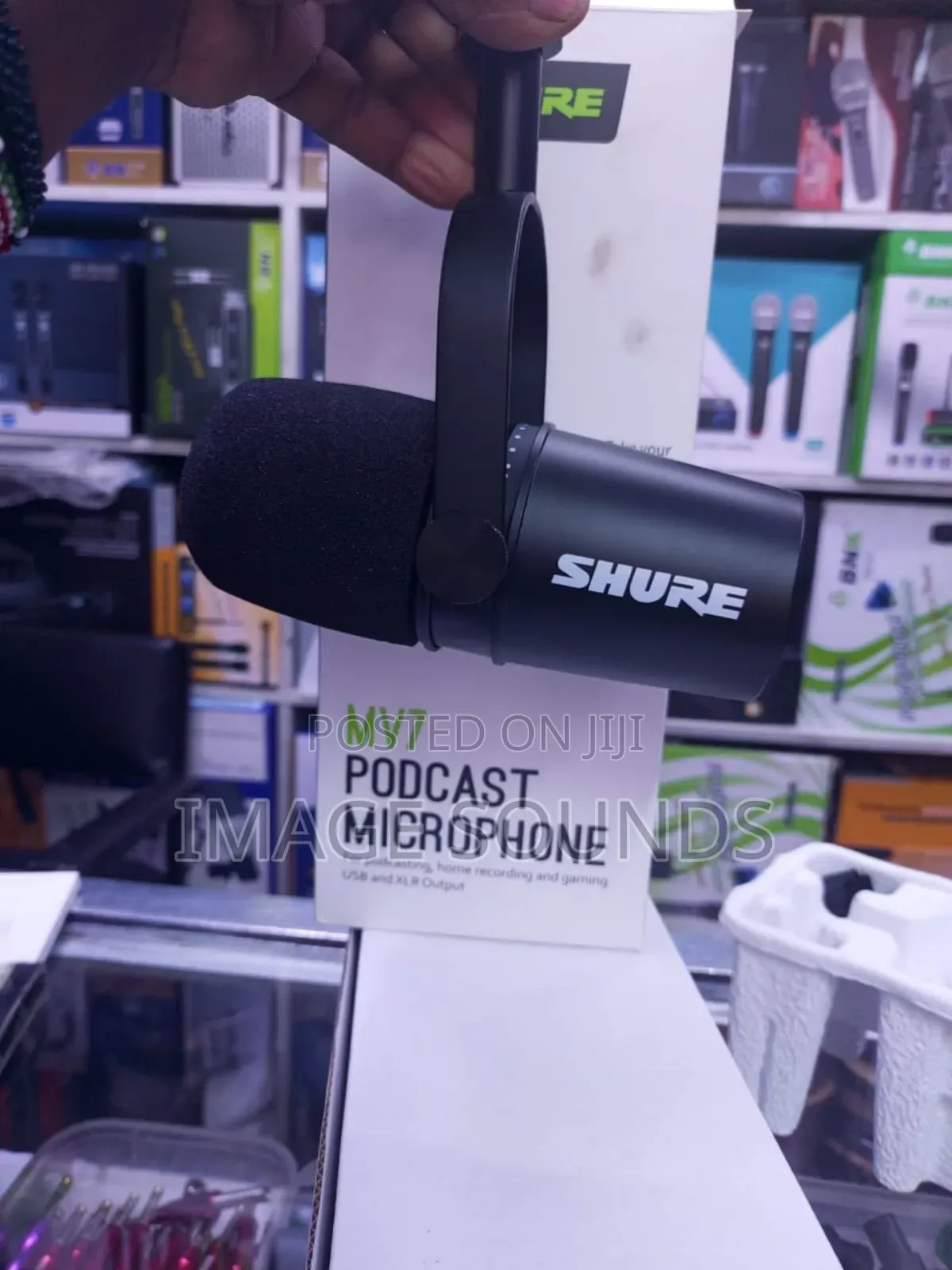 Shure Mv7 Dynamic Podcast Microphone