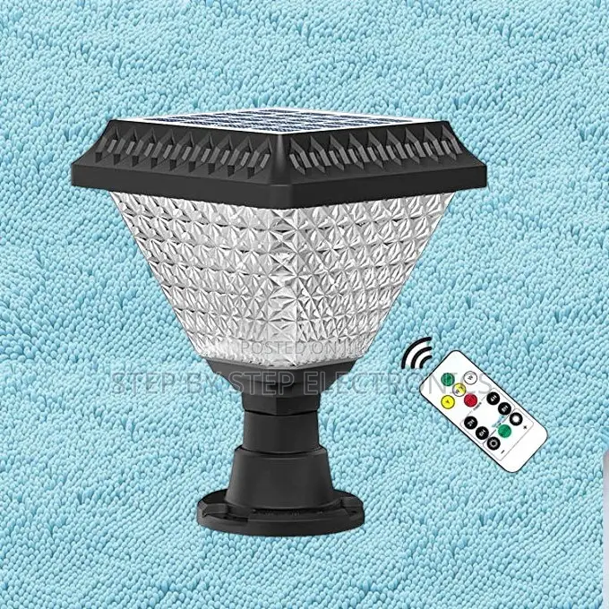 Energy Efficient Solar Gate Lamp With Led for Outdoor Night Lighting