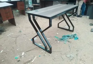 Metallic Table 