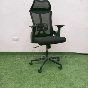 Breathable Modern Headrest Chair