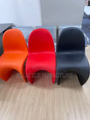 Modern Salon Chair