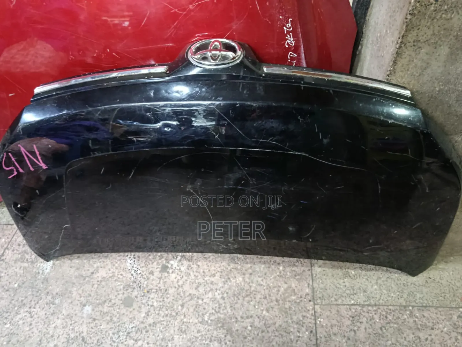Voxy 2015 Bonnet