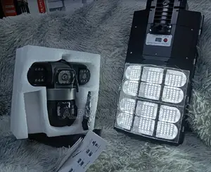 180w Solar Camera Street Light With Remote Monitoring–2-in-1security