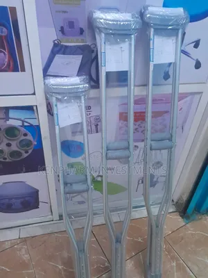 Adult Underarm Walking Crutches