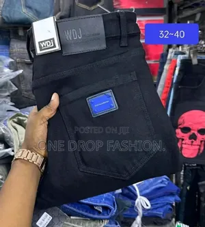 Men New Quality Plain Jeans Sizes 30-40