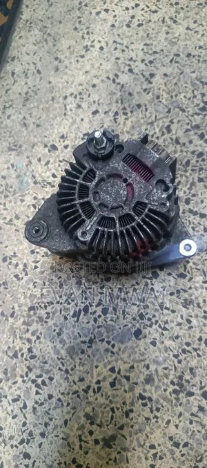 Nissan Note Hr12 Engine Alternator