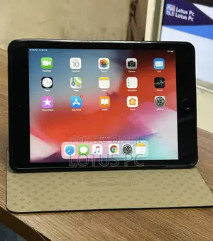 Apple iPad mini 3 16 GB Gray