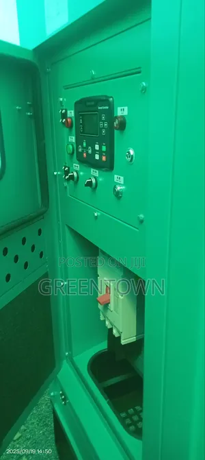 Cummins 250kva Powerbackup Silent Generator