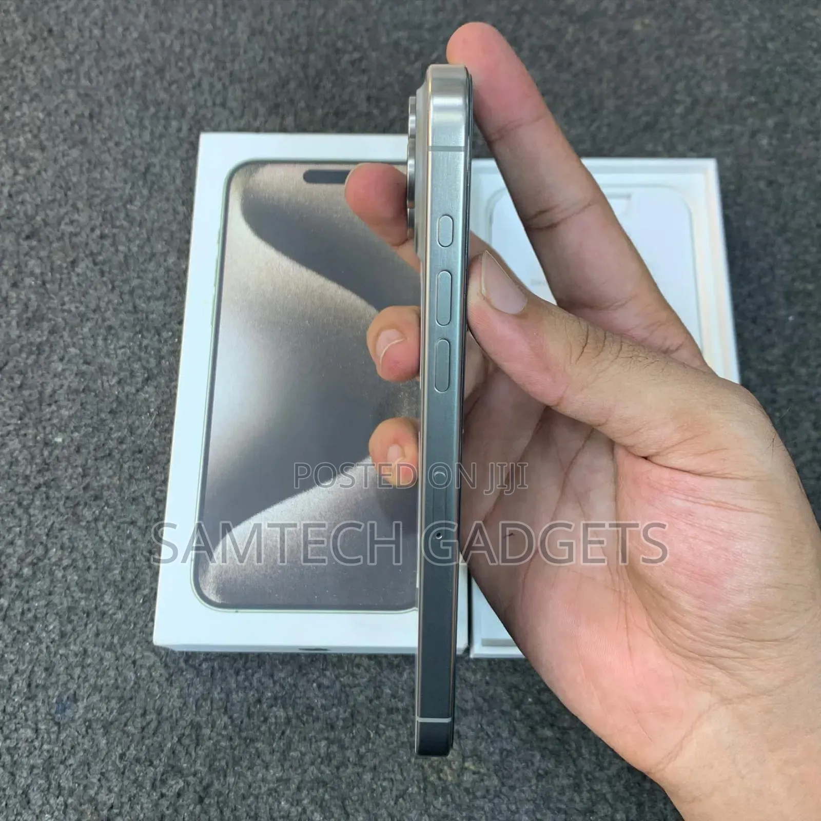 Apple iPhone 15 Pro Max 256 GB Silver