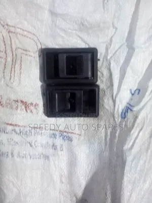 Inner Door Handles Ee90/Landcruiser/Vannette
