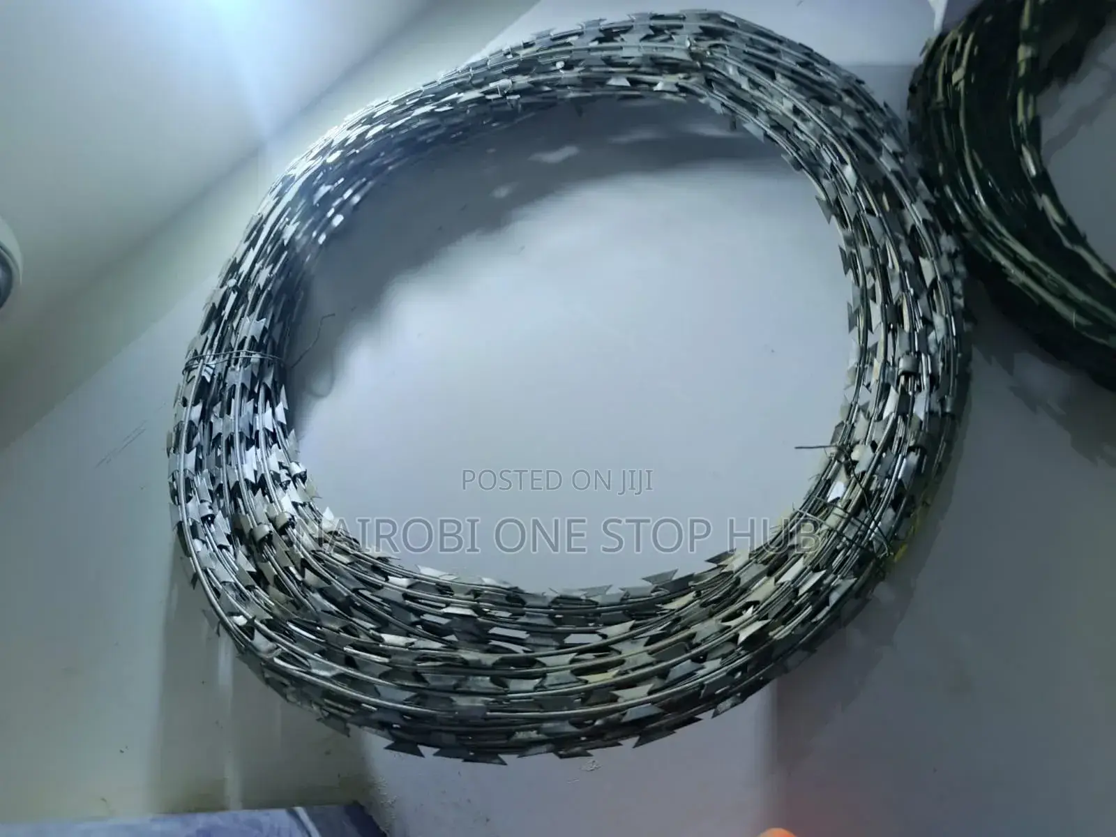 10m Galvanized Razor Wire Roll Heavy Duty Security