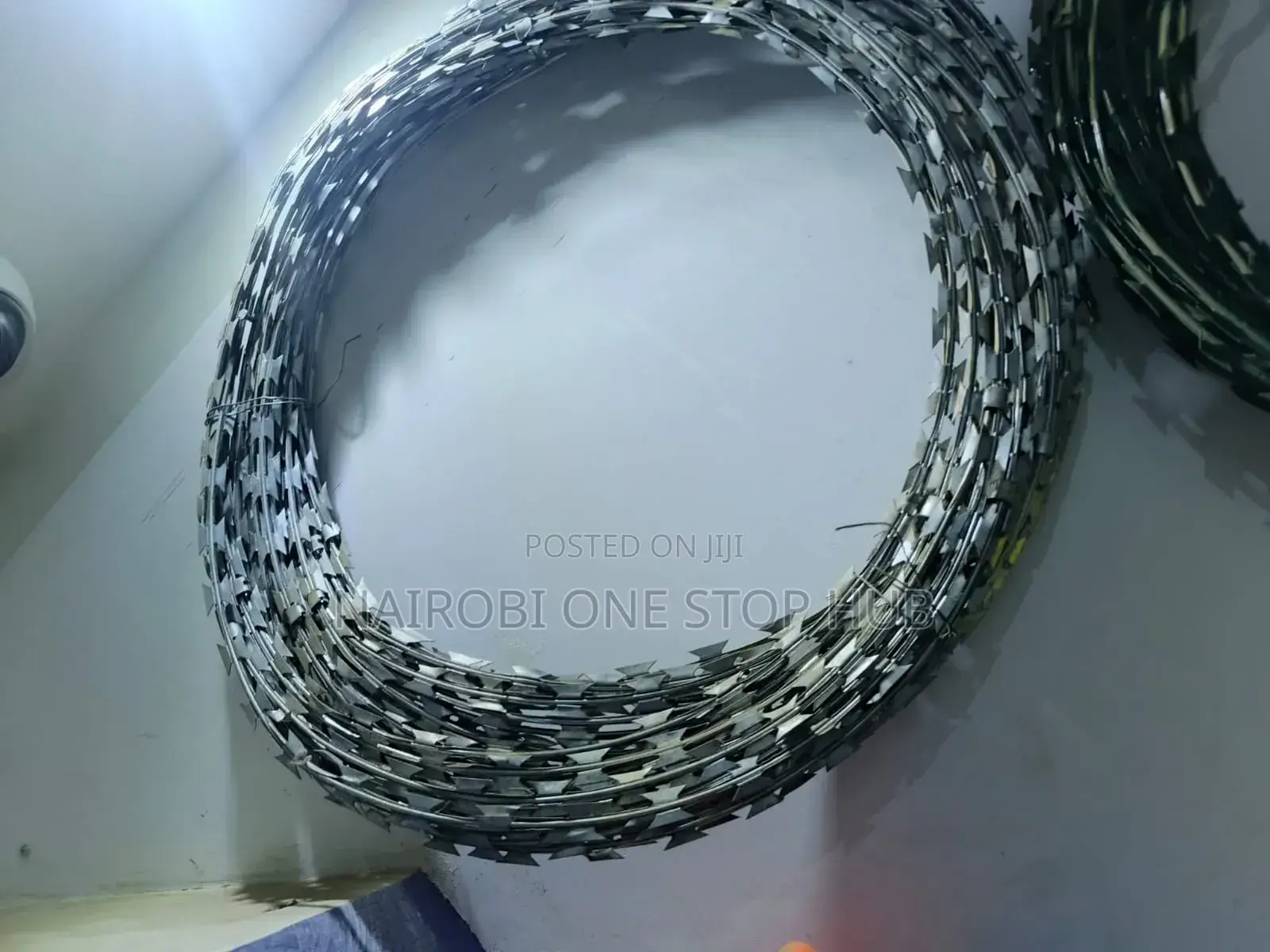 Galvanized Concertina Razor Wire 10m Coil